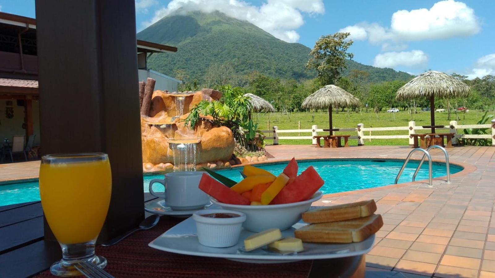 Hotel La Pradera Del Arenal La Fortuna Екстер'єр фото